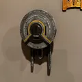 Giá đỡ tường mô hình Eaglemoss Star Trek Cerritos - Thumbnail 1