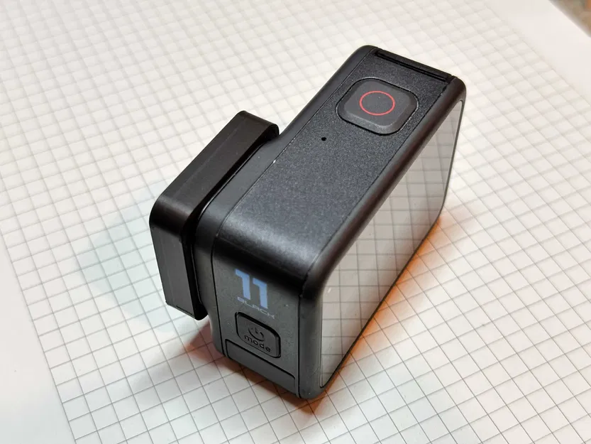 Bảo vệ ống kính GoPro Hero 11 Black khỏi trầy xước - Image 1