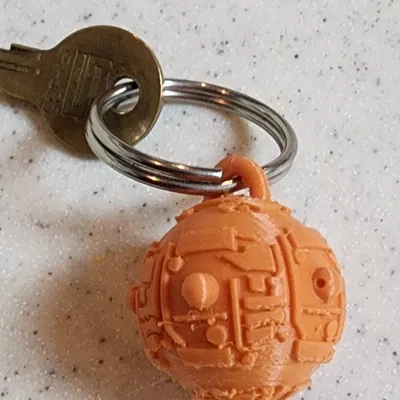 Móc khóa hình chiếc phi thuyền khổng lồ Death Star