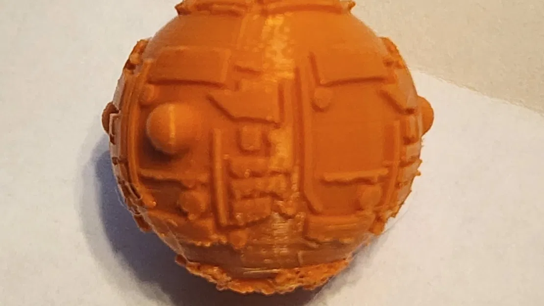 Móc khóa hình chiếc phi thuyền khổng lồ Death Star - Image 2