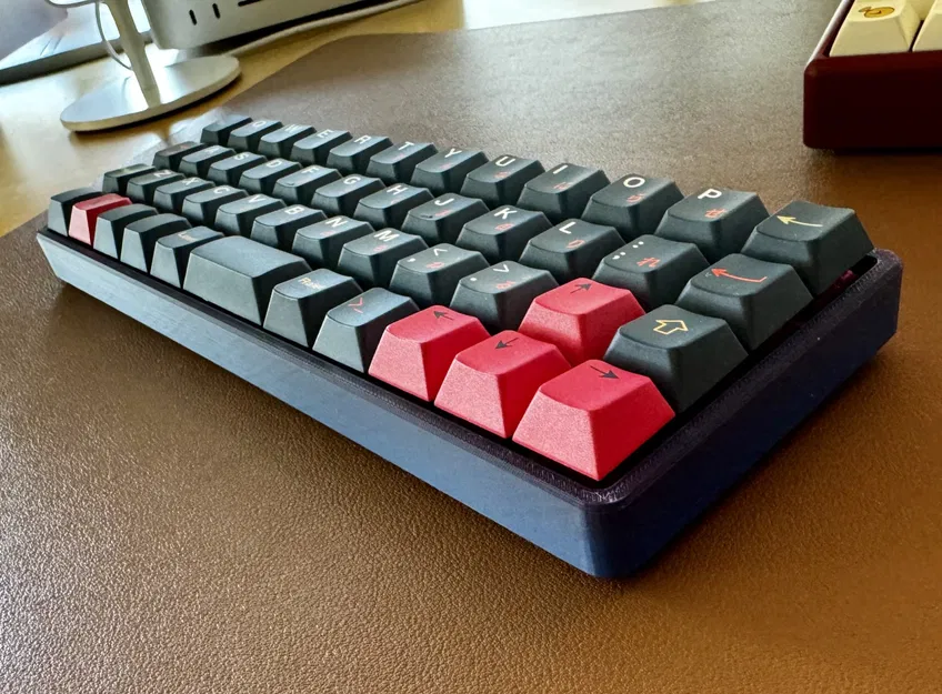 Vỏ máy tính cao cấp Blank Slate với công tắc nguồn dễ tiếp c... - Image 1