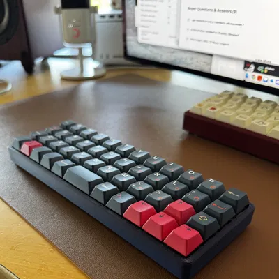 Vỏ máy tính cao cấp Blank Slate với công tắc nguồn dễ tiếp c...