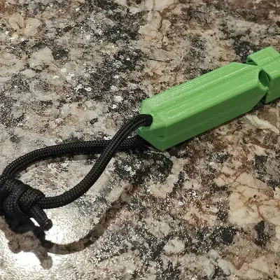 Còi an toàn nhỏ gắn chìa khóa