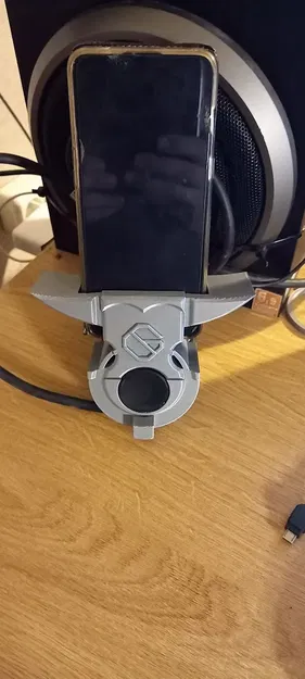 Giá đỡ sạc di động và đồng hồ Galaxy Watch 4 - Image 2