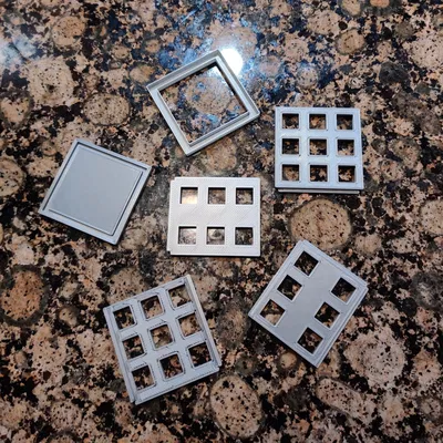 Hộp có cửa sổ 6 mảnh kích thước 50mm x 50mm x 51mm