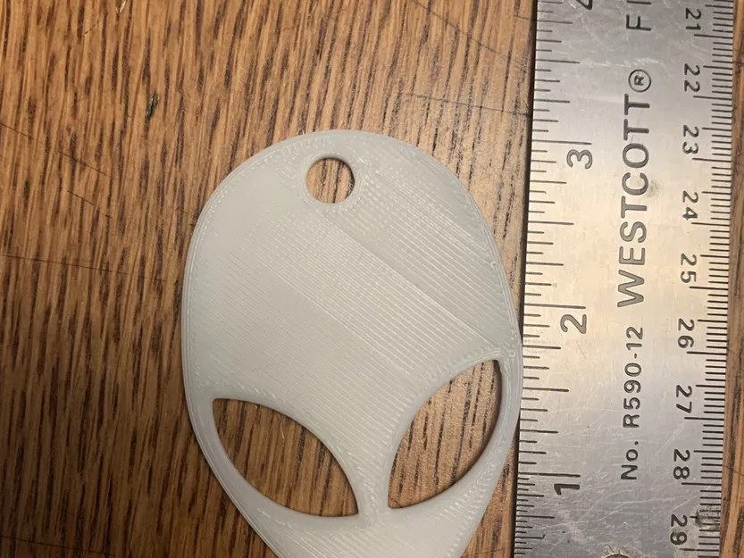 Móc chìa khóa Alien phát sáng trong bóng tối - Image 2