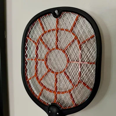 Móc treo tường bằng đinh hoàn thiện chắc chắn