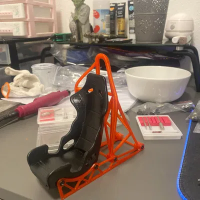 Giá đỡ smartphone với cấu trúc chắc chắn