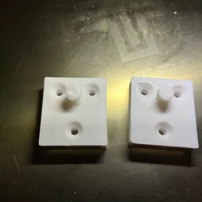 Giá đỡ tường cho soundbar Teufel Cinebar 11