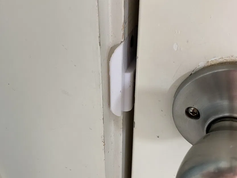 Bảng chặn cửa tùy chỉnh cho cửa bị lệch - Image 3