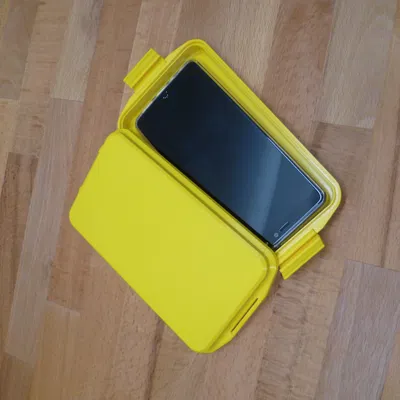 Hộp bảo vệ smartphone cho ba lô