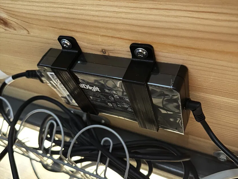 Giá đỡ nguồn CalDigit TS4 lắp dưới bàn - Image 1