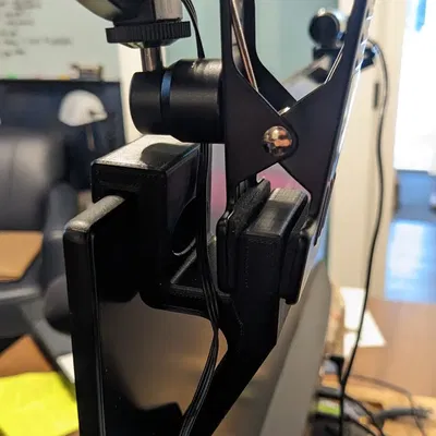 Giá đỡ màn hình cho đèn và webcam kiểu kẹp