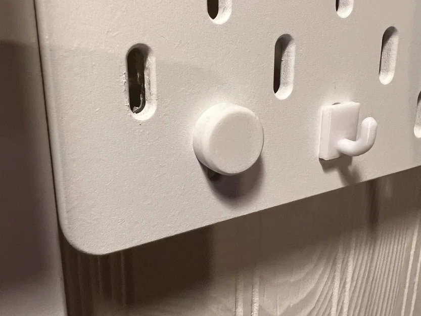 Giá treo tường IKEA Skadis dễ lắp đặt - Image 1