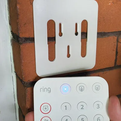 Giá đỡ tường cho bàn phím Ring Alarm (Gen 2)