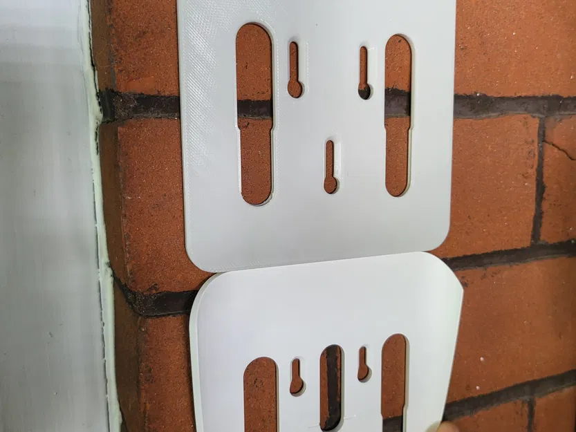 Giá đỡ tường cho bàn phím Ring Alarm (Gen 2) - Image 2