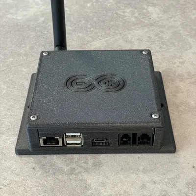 Vỏ bảo vệ cho Arduino Max Carrier với lỗ gắn kết