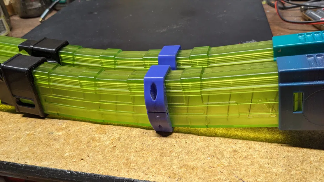 Cặp nối Talon Mag hướng giống nhau cho Tachi và Koda - Image 1