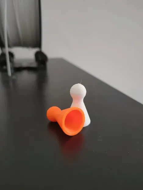 Figurka cổ điển cho trò chơi bàn Člověče nezlob se - Image 1