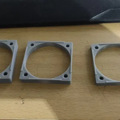 Bộ khoảng cách quạt Noctua cho ốc vít lớn hơn