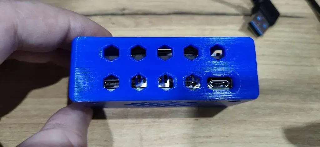 Vỏ cho PIZW2MT32 với thiết kế bo tròn và vát cạnh - Image 4