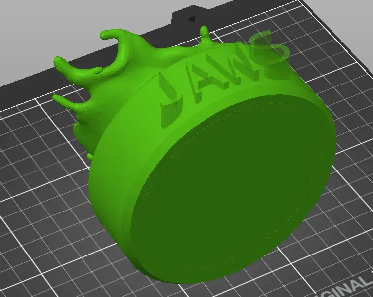 Tượng Jaws nhảy lên từ mặt nước - Image 1