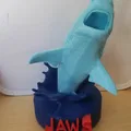 Mô hình cá mập Jaws với chữ gắn trên đế - Thumbnail 1