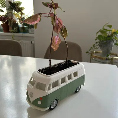 Hộp trồng cây VW T1 phong cách FAB365