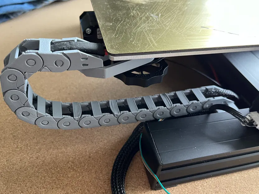 Giá đỡ dây kéo cho cáp trục Z của Elegoo Neptune 2 - Image 1