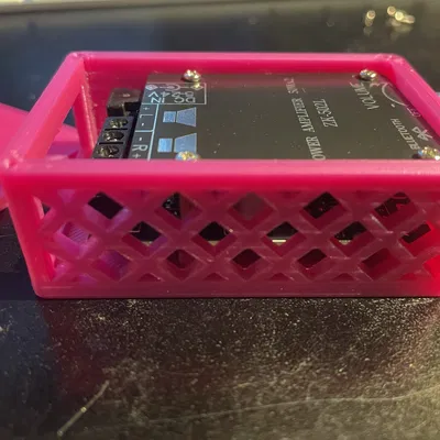 Hộp khuếch đại ZK-502L với thông gió bên hông