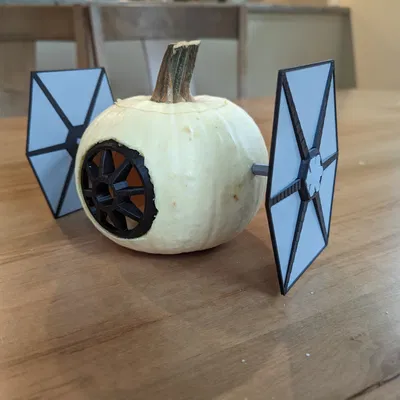 Bộ khắc bí ngô Tie Fighter từ Star Wars