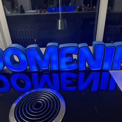 Đèn LED tên "DOMENIK" in 3D cho trẻ em