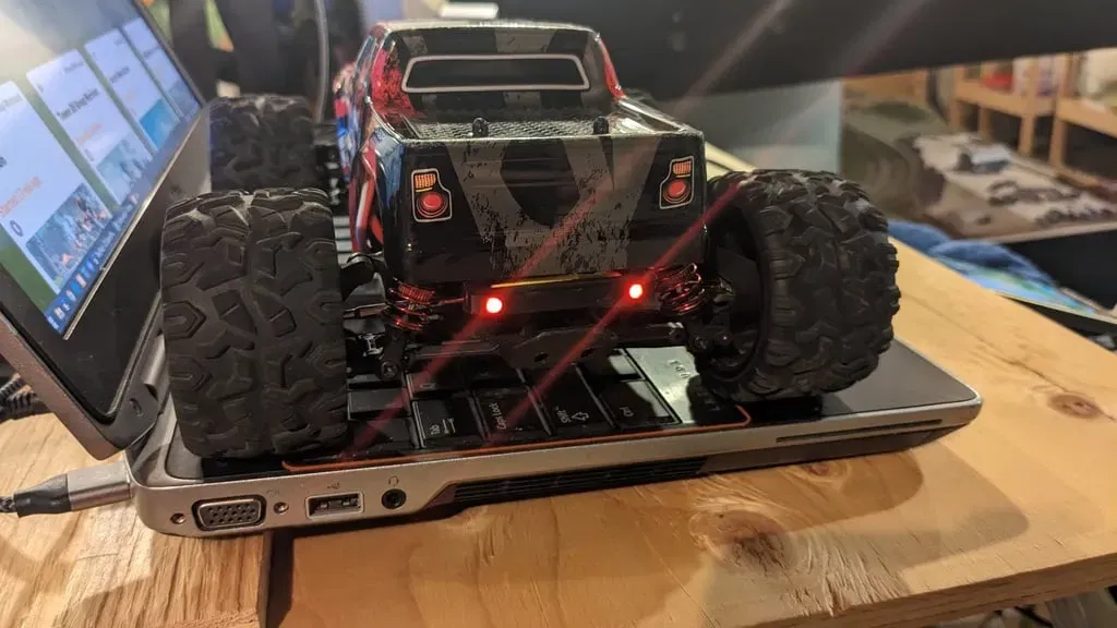 Bộ phận thay thế cho xe điều khiển từ xa DEERC 300e / 9300e - Image 7