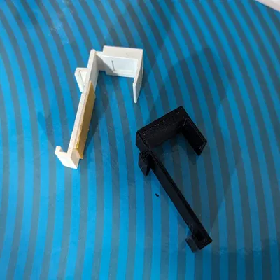 Giá đỡ rèm cuốn gắn khung cửa sổ