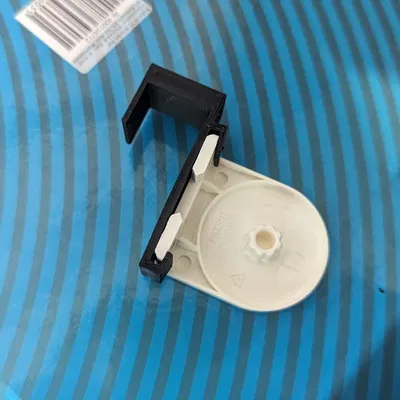 Giá đỡ rèm cuốn gắn khung cửa sổ