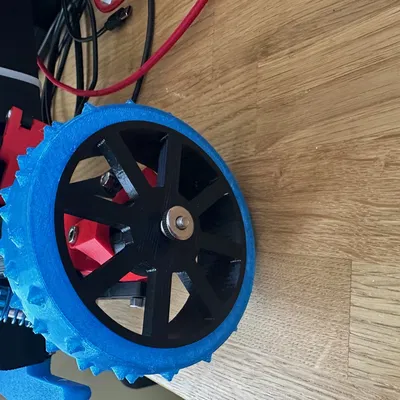 Bộ bánh xe và lốp cho xe điều khiển Tarmo5