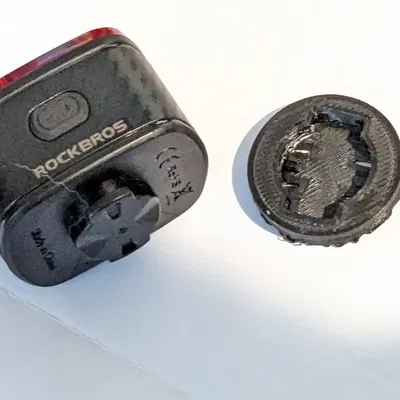 Giá đỡ đèn Rockbros Q2S cho giá đỡ xe đạp Thule Pack n Pedal