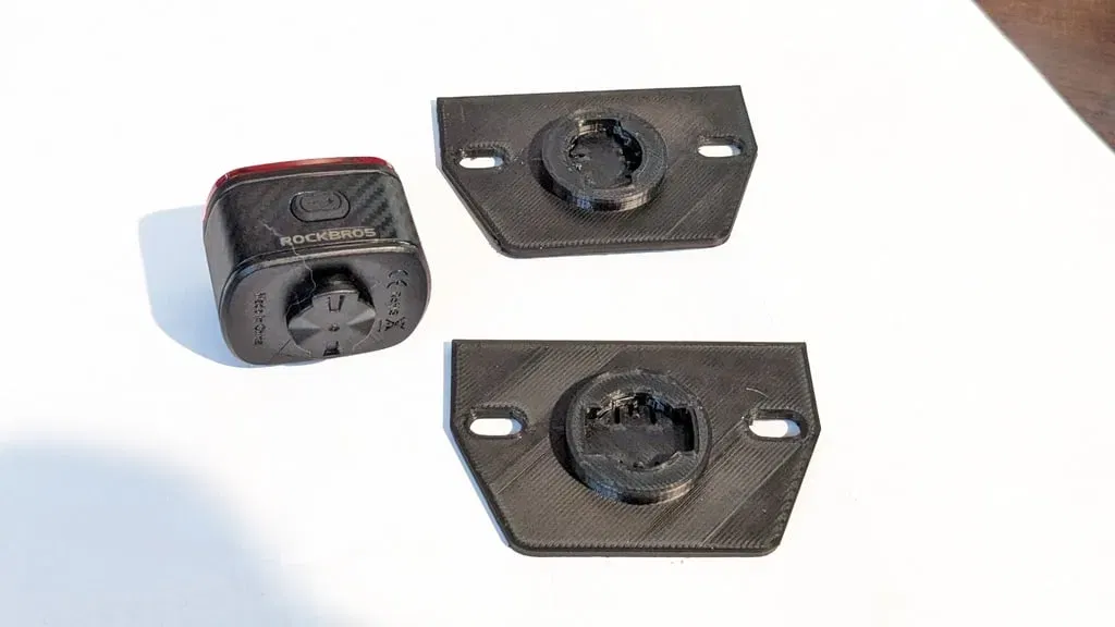 Giá đỡ đèn Rockbros Q2S cho giá đỡ xe đạp Thule Pack n Pedal - Image 4