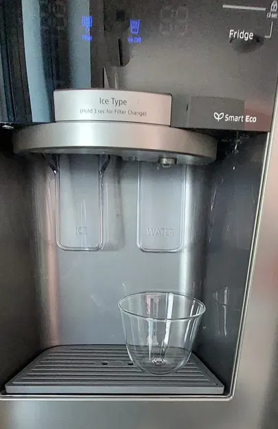 Khay chứa nước cho máy làm đá Samsung RS7547BHCSP - Image 1