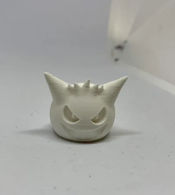 Giá đỡ thẻ Pokemon hình Gengar không cần hỗ trợ - Image 4