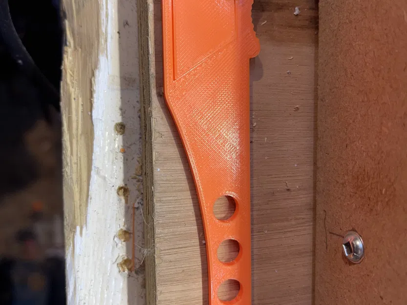 Dao mới, kích thước nhỏ hơn phù hợp với tay nữ giới - Image 1