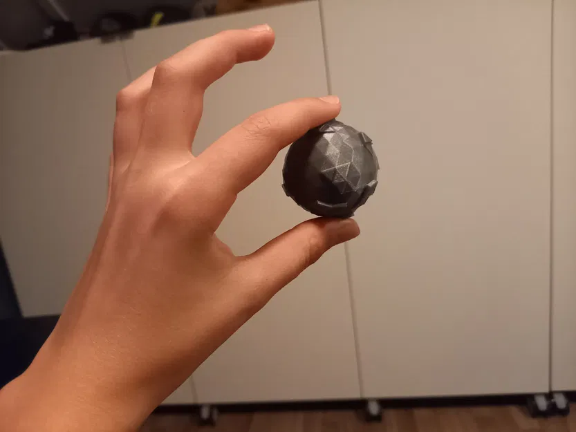 Trái đất nhỏ phong cách Low Poly 259B - Image 1