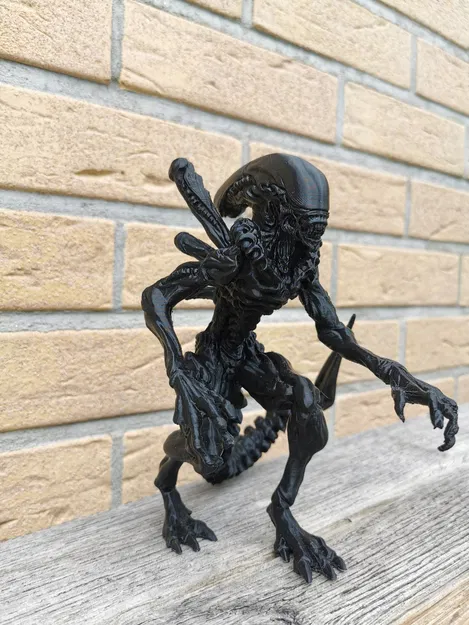 Tượng người ngoài hành tinh xenomorph đứng 10cm - Image 2