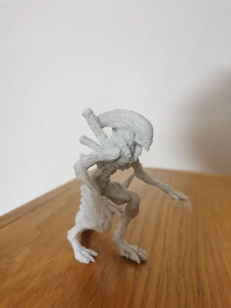 Tượng người ngoài hành tinh xenomorph đứng 10cm - Image 5
