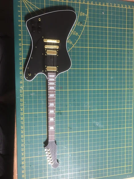 Mô hình đàn guitar mini Gibson Firebird chi tiết - Image 3