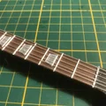 Mô hình đàn guitar mini Gibson Firebird chi tiết - Thumbnail 7
