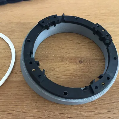 Khung lắp đặt camera Mobotix Q24 nghiêng ngoài trời