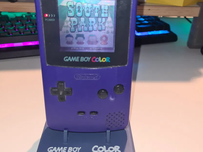 Giá đỡ Game Boy Color đơn giản nhưng hiệu quả - Image 1