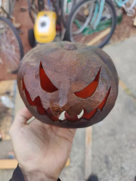 Quả bí ngô Jack-O-Lantern được quét 3D thực tế - Image 4