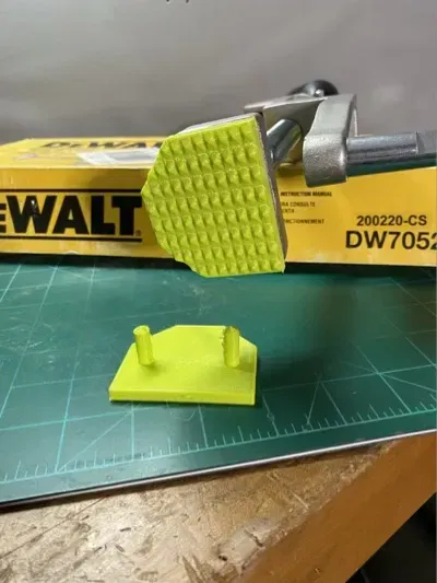 Kẹp vật liệu DW7052 và DE7052 cho máy cưa miter Dewalt 704 và 705 - Image 3